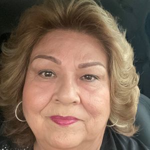 Meet your Posher, Delfina